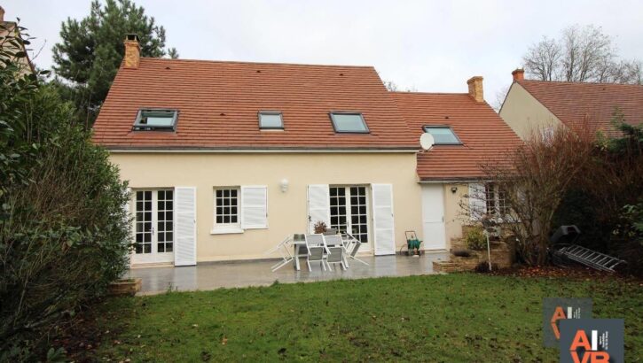 BUSSY PROCHE CENTRE