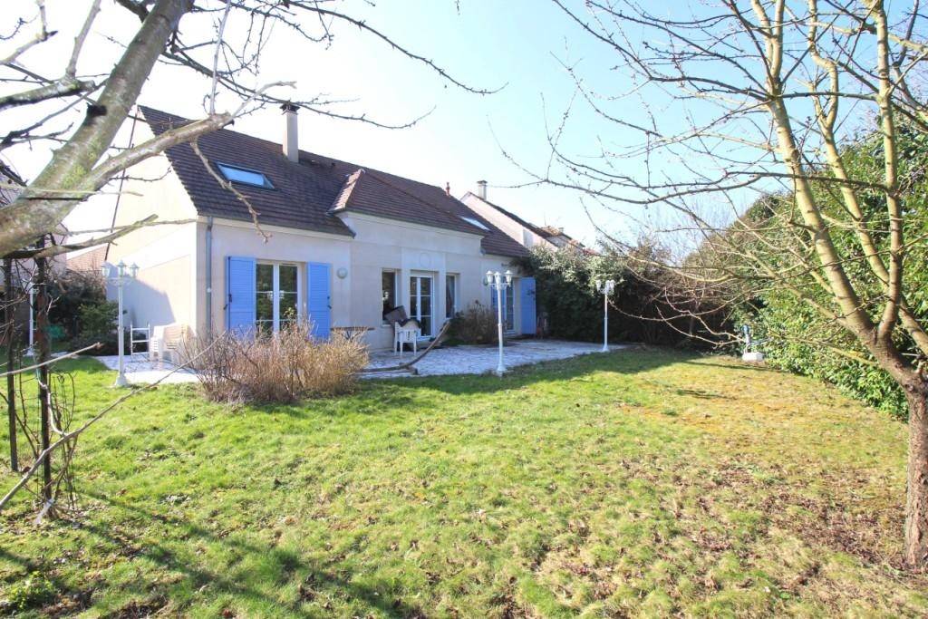 104467 Choisissez AIVB, Agence Immobilière de Bussy Saint pour la vente ou location de